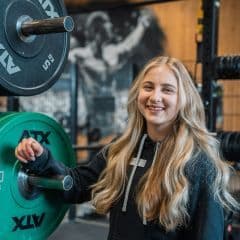 Lucy - Bachelor of Arts Fitnessökonomie | EMS-Trainerin bei speedfitness